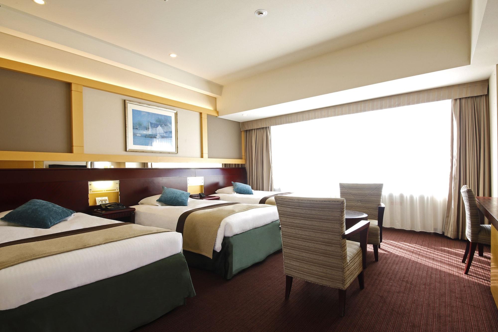Hotel Keihan Universal Tower Осака Екстериор снимка