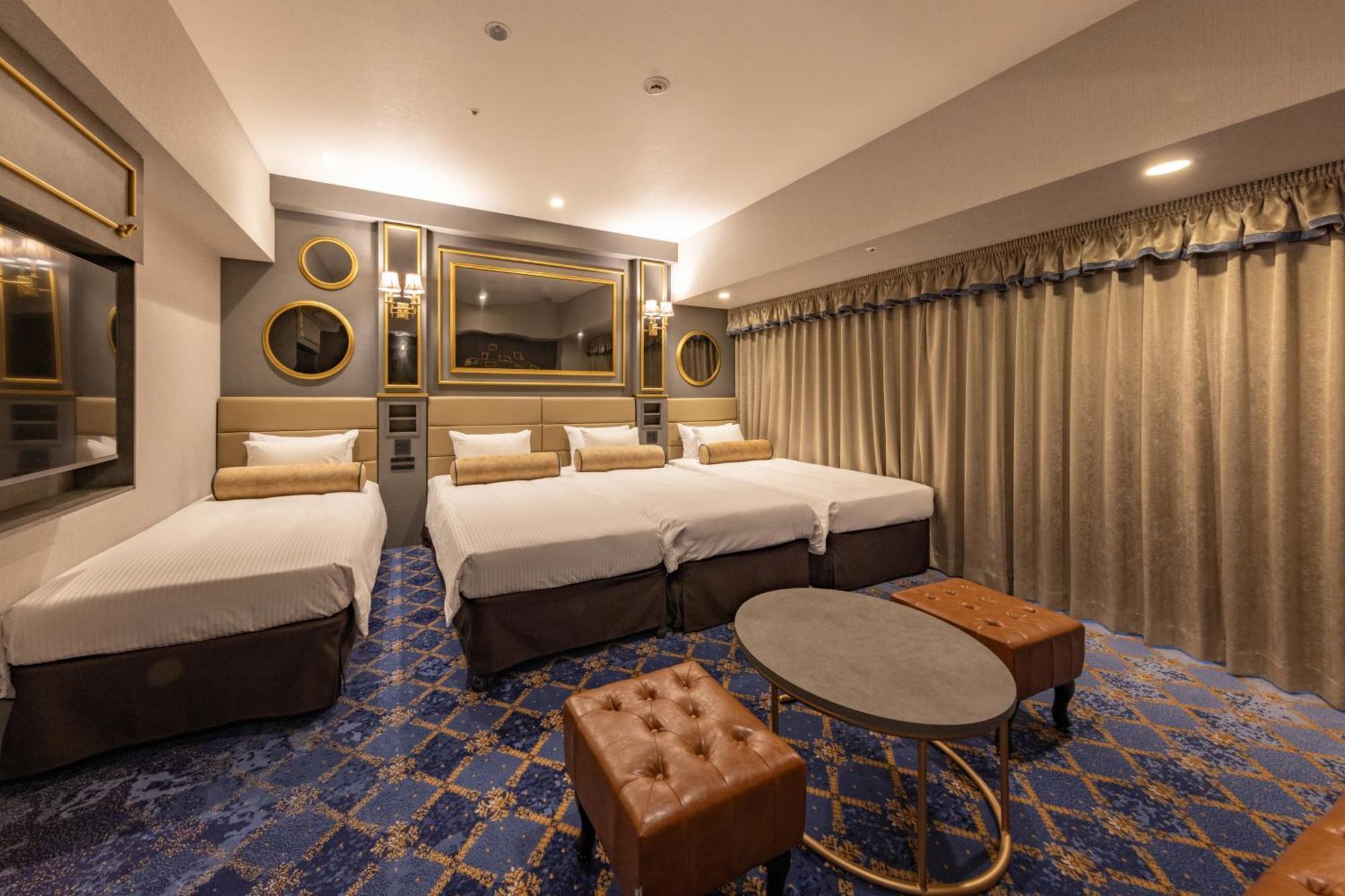 Hotel Keihan Universal Tower Осака Екстериор снимка